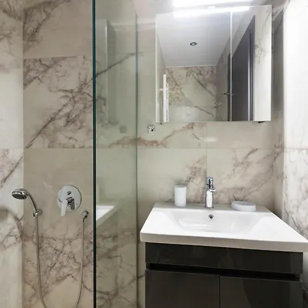 Oditee Rotonda Apartment *